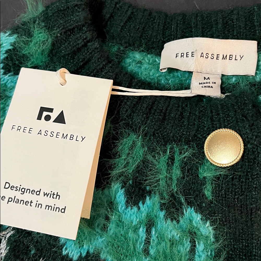 Green Patterned Women's Sweater - Picture 15 of 15
